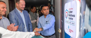 Aurelien Mamou, Senior Vice President, HR Business Partner, Michiel Wisbrun, Site General Manager of Teva Goa and Dr. Pramod Sawant, the Honorable Chief Minister of Goa, unveiling the Center signboard.